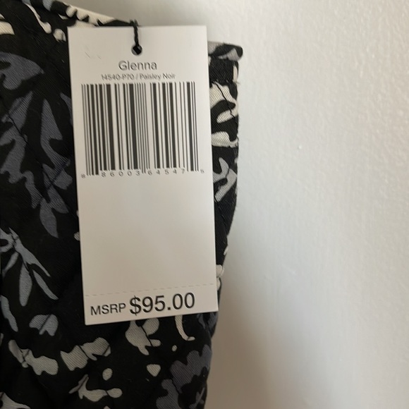 Vera Bradley Glenna black and white floral bag. NWT. - Picture 7 of 8